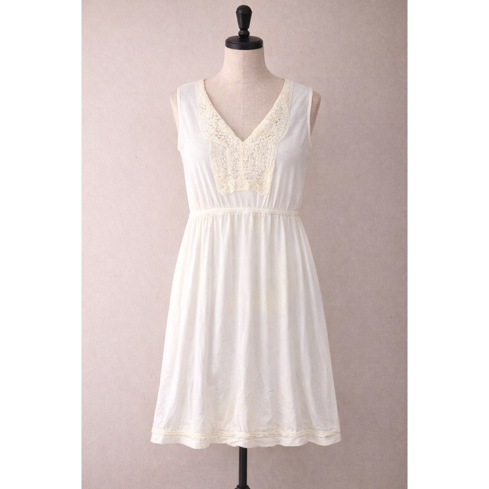XOXO White Crochet Lace Sleeveless Dress Women Medium Boho Empire Waistβ